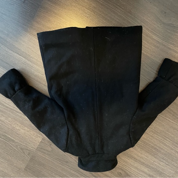 Black pea coat - GAP 2 year old girl - Picture 3 of 4